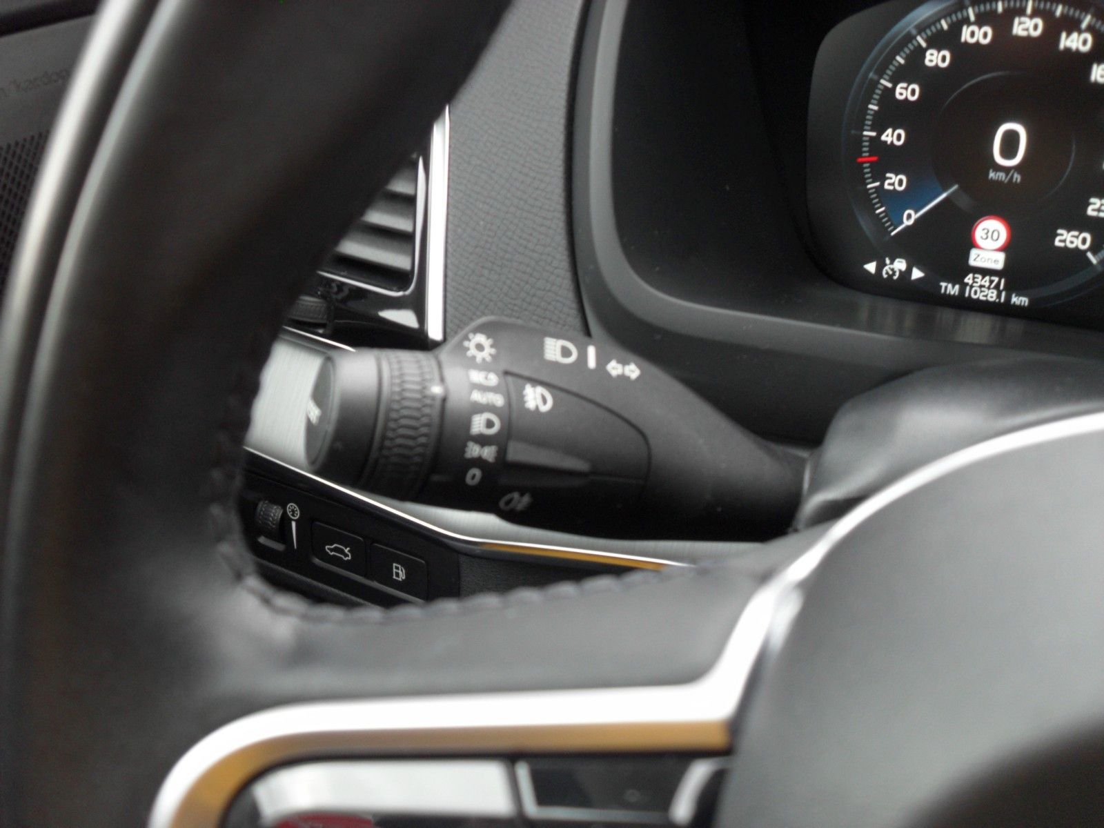 Fahrzeugabbildung Volvo XC90 T8  Inscription Expression