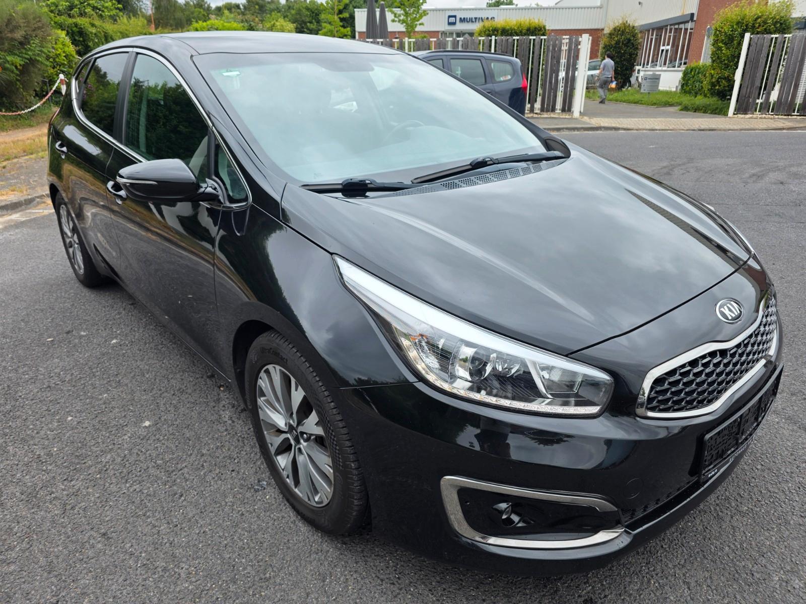 Kia Ceed 1.6 CRDi DynamicLine Euro6
