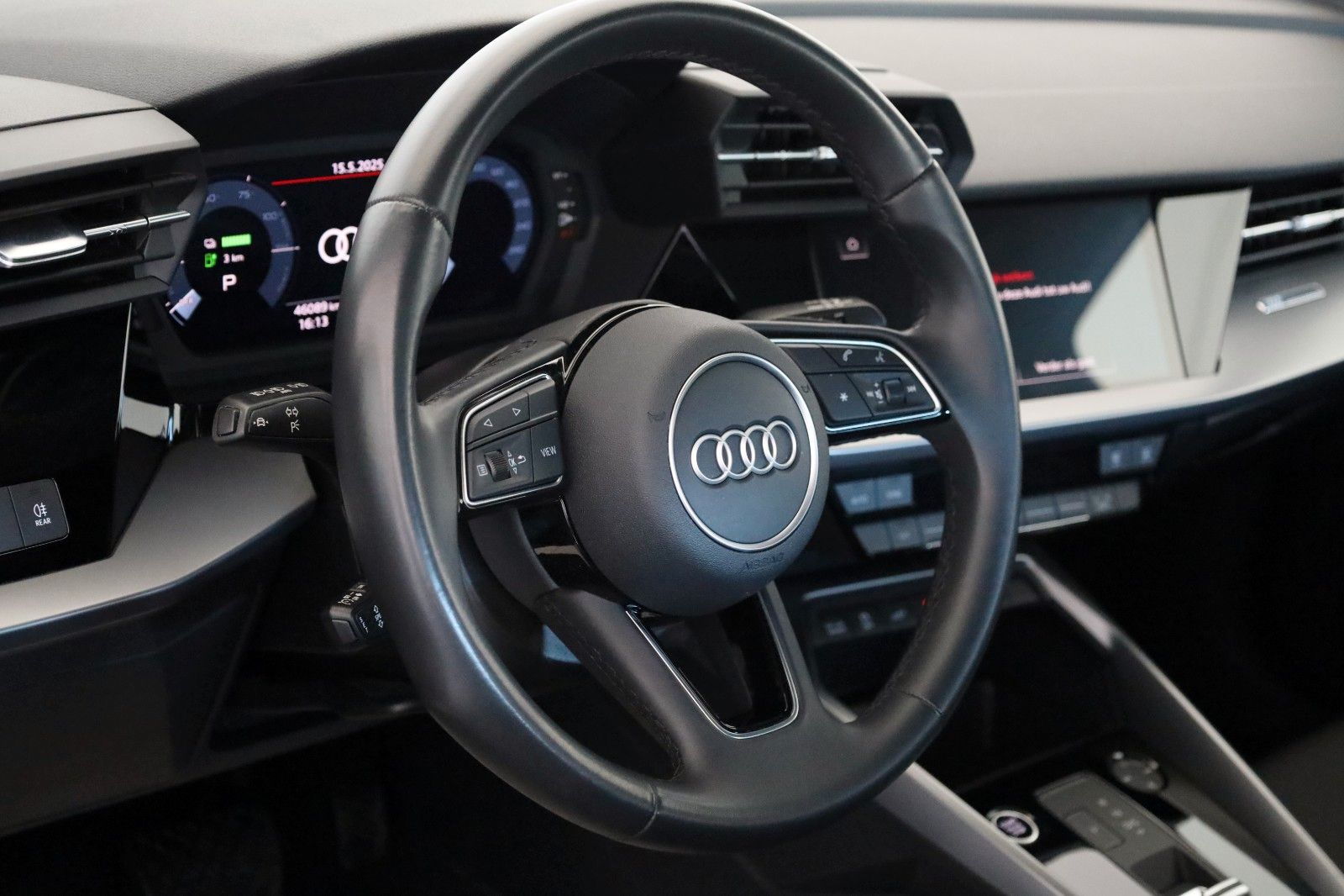 Fahrzeugabbildung Audi A3 SB 40 TFSIe ATTRACTION Navi,LED,PDC,Apple Car