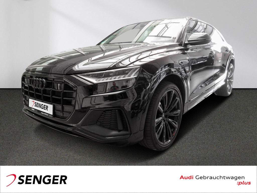 Image of Audi Q8