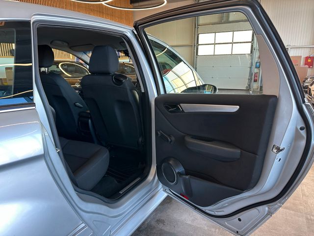 Mercedes-Benz B 200 Turbo *AHK*Klima*SHZ*Navi*PDC*Freisprech*