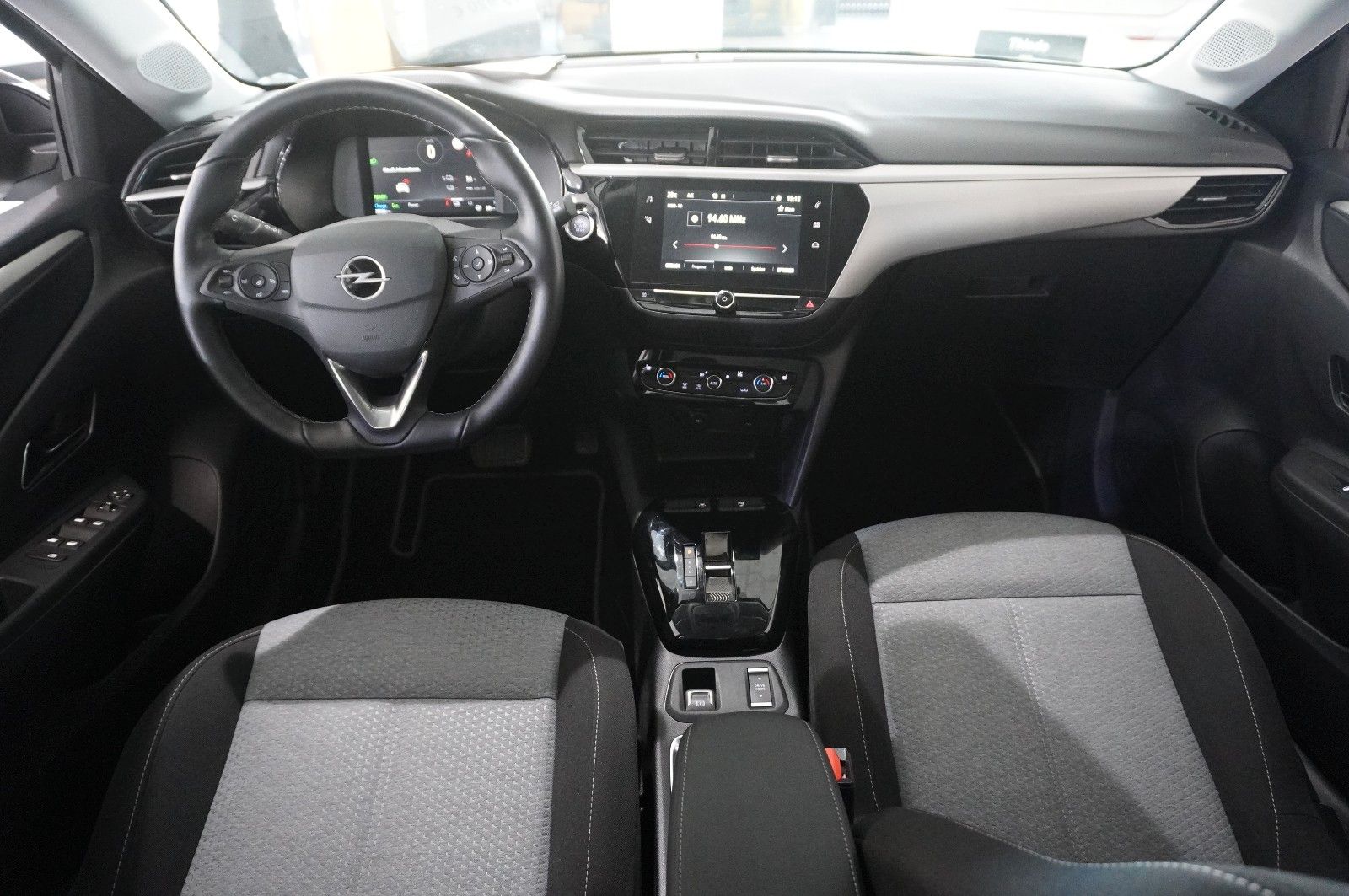 Fahrzeugabbildung Opel Corsa-e "FACELIFT" 3-PHASIG EDIT. NAVI/LED/DAB+
