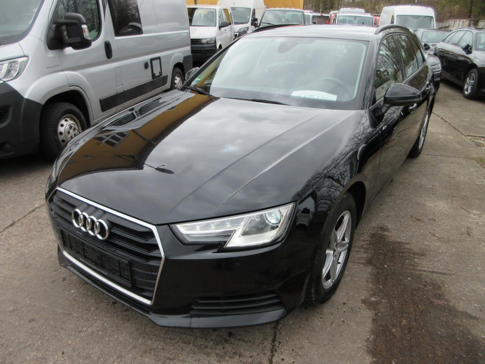 Audi A4 Avant 30 TDI 1.Hand S-tronic Navi Temp 2xPDC