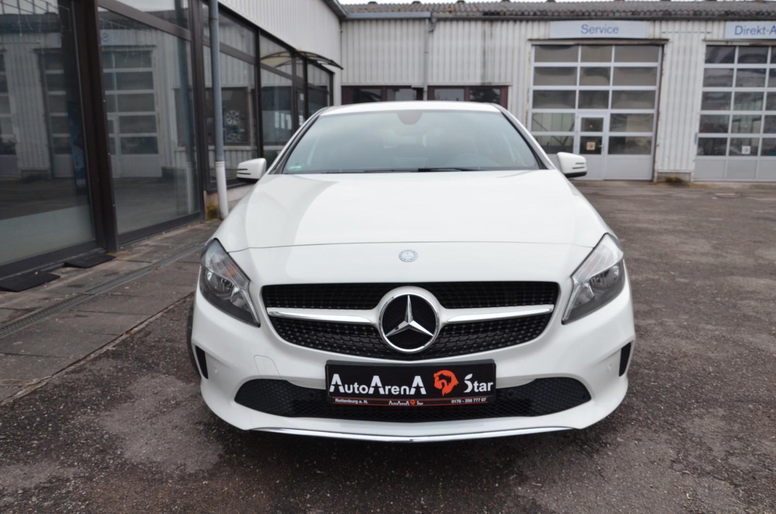 Mercedes-Benz A 180 Style,Alu,Klima,Navi,PDC,Shz,Tel,CD-Radio