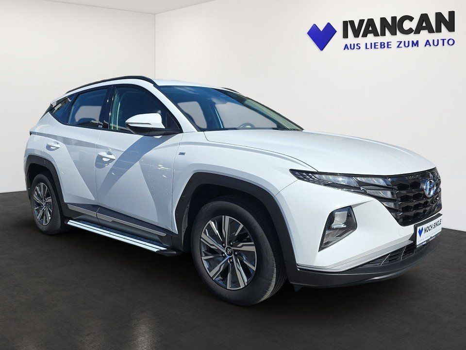 Fahrzeugabbildung Hyundai Tucson 1.6  150PS M/T SELECT Funktions-Paket, Na