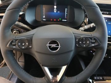 Fotografie 11 des Opel Corsa GS Panoramadach Sitzhzg.