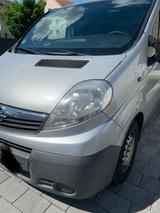 Opel Vivaro TÜV NEU - Opel Vivaro aus 2009