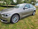 BMW 330e iPerformance Luxury Line Luxury Line