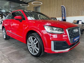 Audi Q2 2.0 TDI Quattro Sport *HUD*NAV*LED*ACC*LEDER*