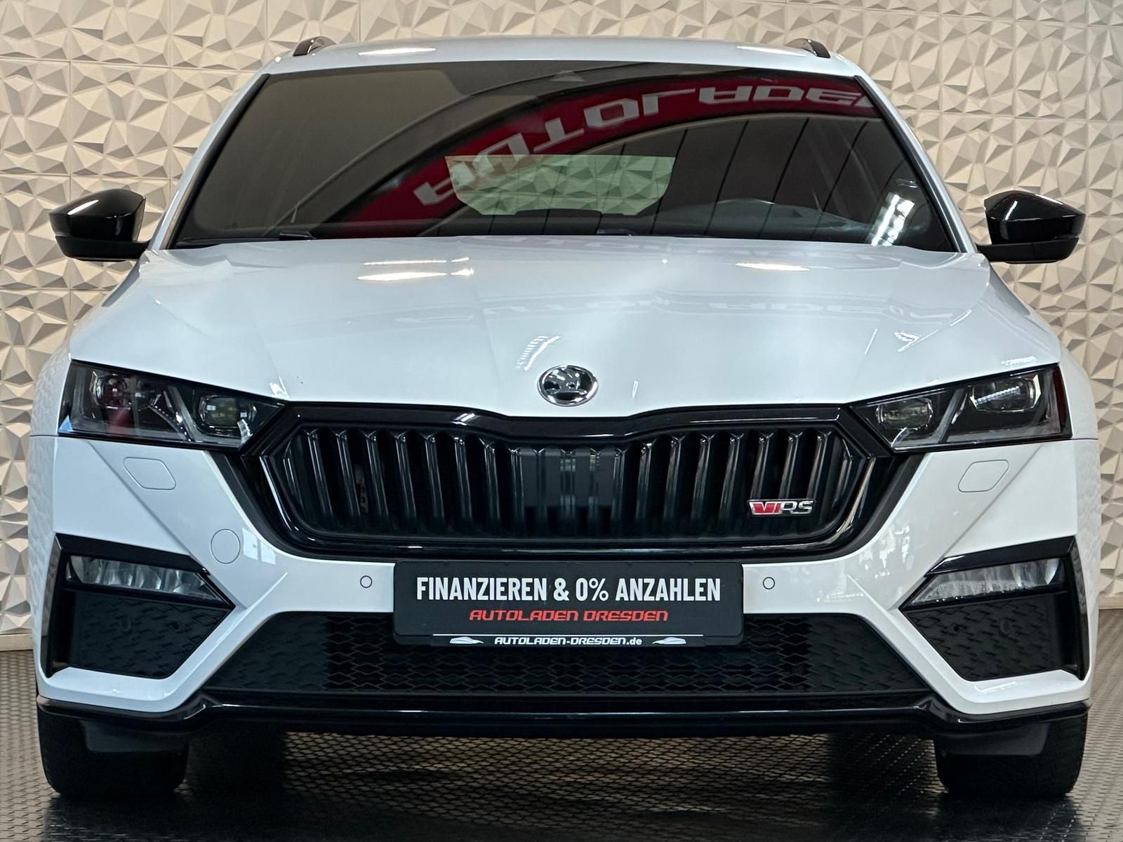 SKODA Octavia 2.0TDI RS* MATRIX#AHK#SHZ#FH#ACC#NAV#HUD - Image 3