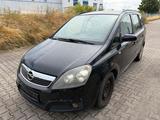 Opel Zafira 1.6 /Klima/7-Sitzer/Kupplung Neu - Opel Zafira Gebrauchtwagen in Leipzig