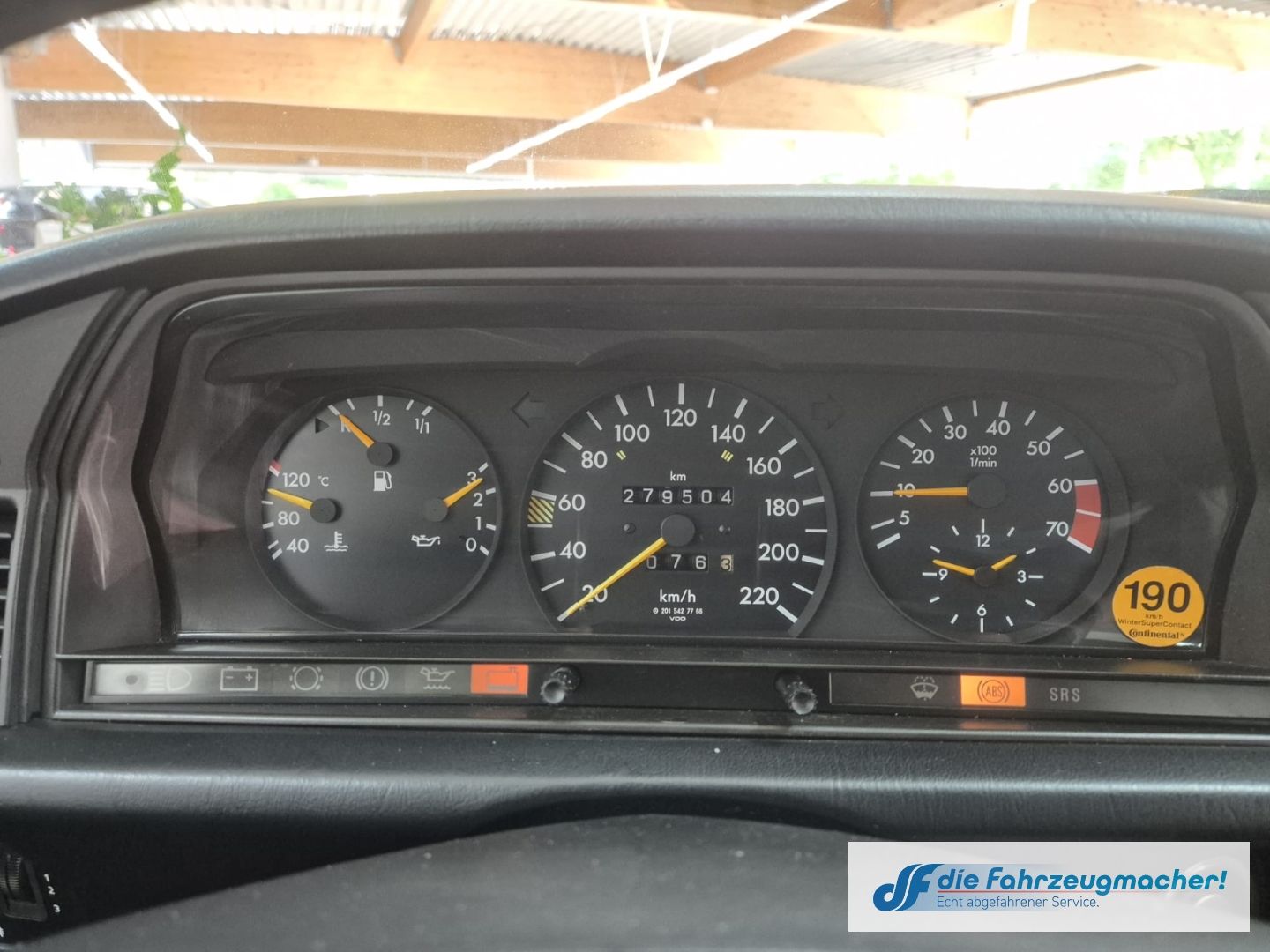Fahrzeugabbildung Mercedes-Benz 190 Oldtimer Memory Sitze e-Sitze Klima el.SP eF