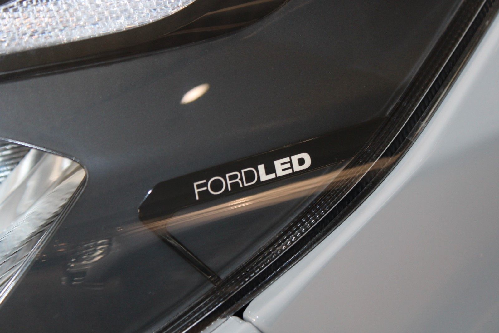 Fahrzeugabbildung Bürstner Ford COPA Attractive L1 Titanium ALLRAD