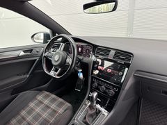 Fahrzeugabbildung Volkswagen Golf VII GTI Performance 245PS LED ACC VIRTUAL 1