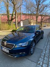 Skoda Superb 2.0 TDI SCR 140kW DSG 4x4 L&K Combi L&K - Skoda Superb: 140