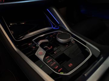 BMW X6 - 10