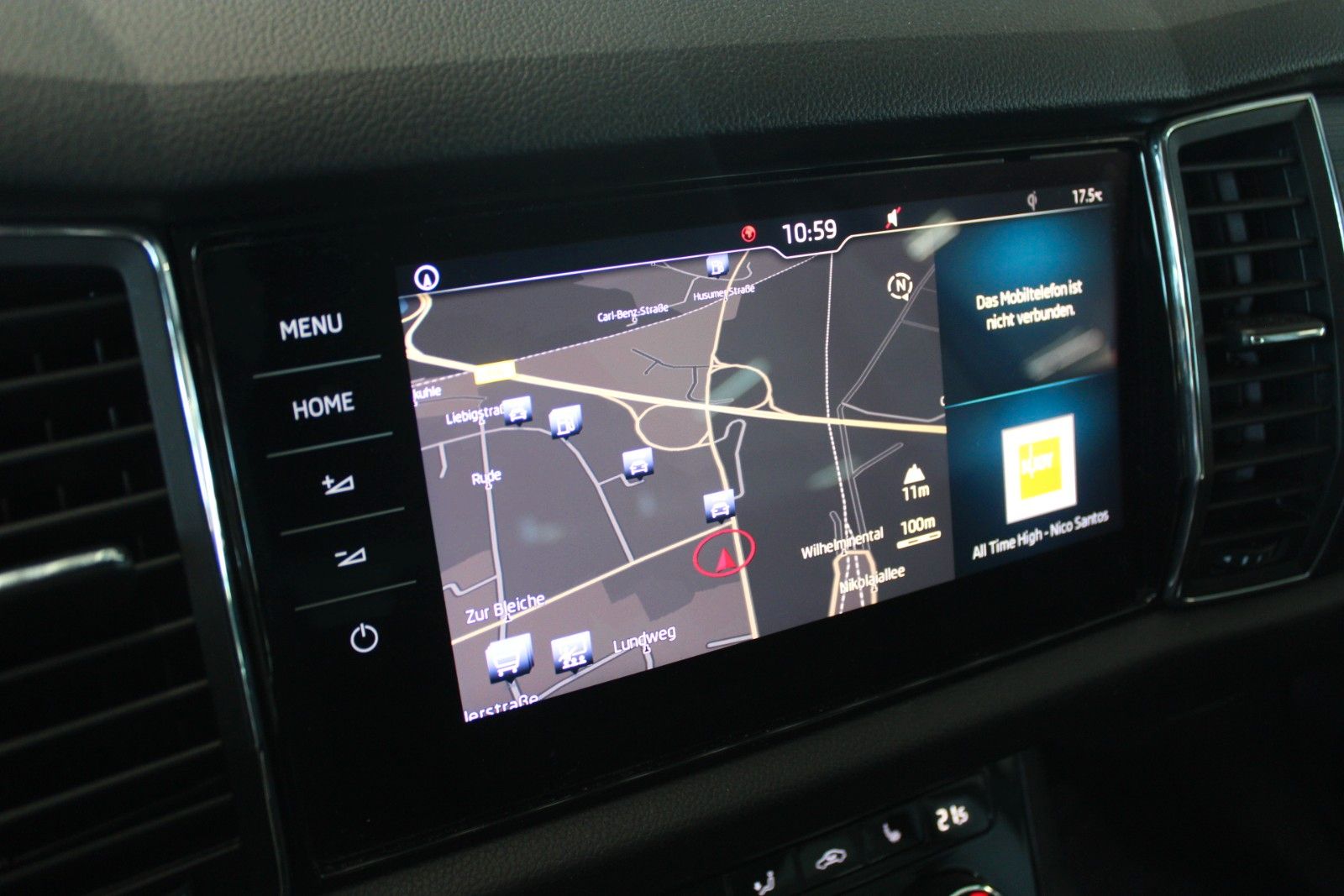 Fahrzeugabbildung SKODA Kodiaq DSG 4x4 SOLEIL LED AHK LEDER ACC STDHZ