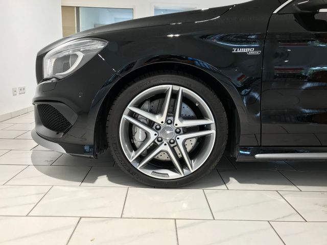 Mercedes-Benz CLA 45 AMG 4Matic 7G NAV BiXEN 18"
