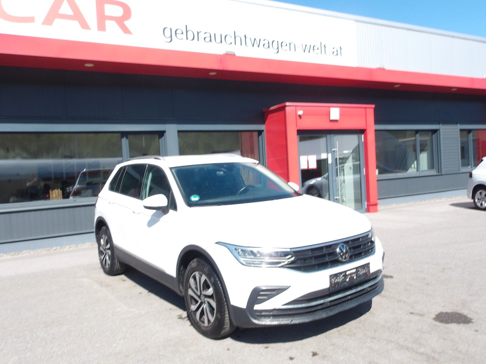 Volkswagen Tiguan Active eHybrid EXP € 15990.-- imagem 2