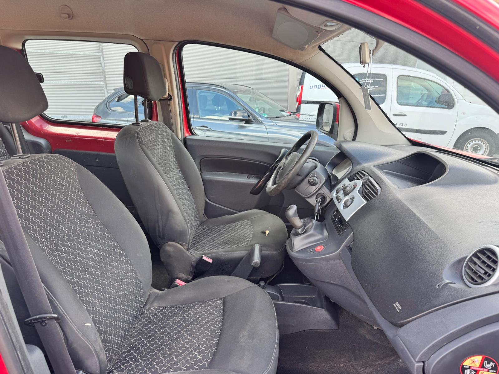 Renault Kangoo 2013 — photo 12