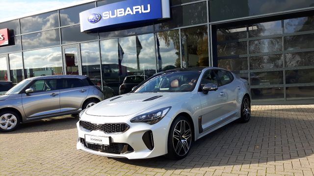Kia Stinger 3,3T AWD AT8 GT LED Rot GD