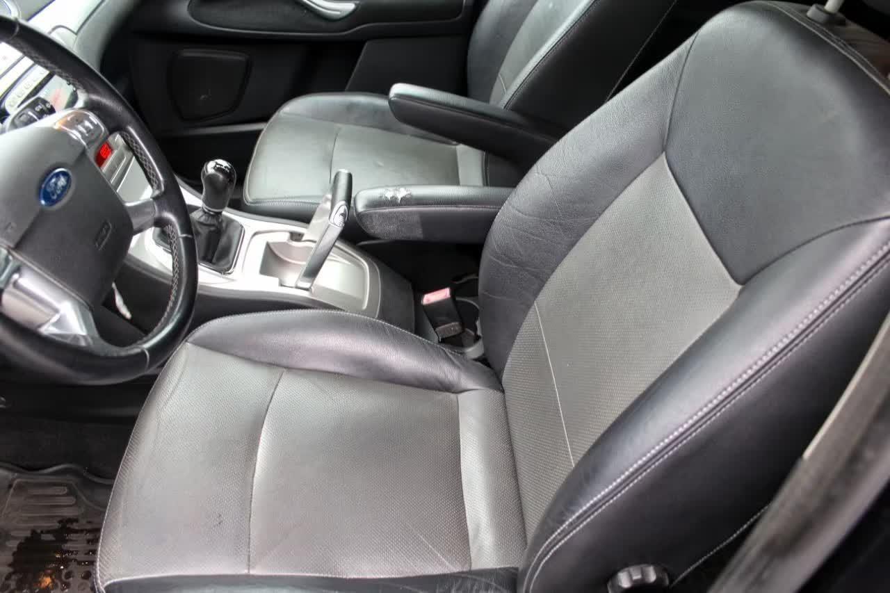 Ford Galaxy 2007 — photo 8