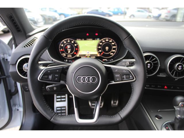 TT Coupe 40 TFSI S-tr.- S line-Selection*Technol