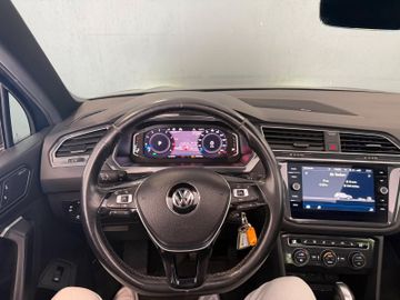 Volkswagen Tiguan - 11