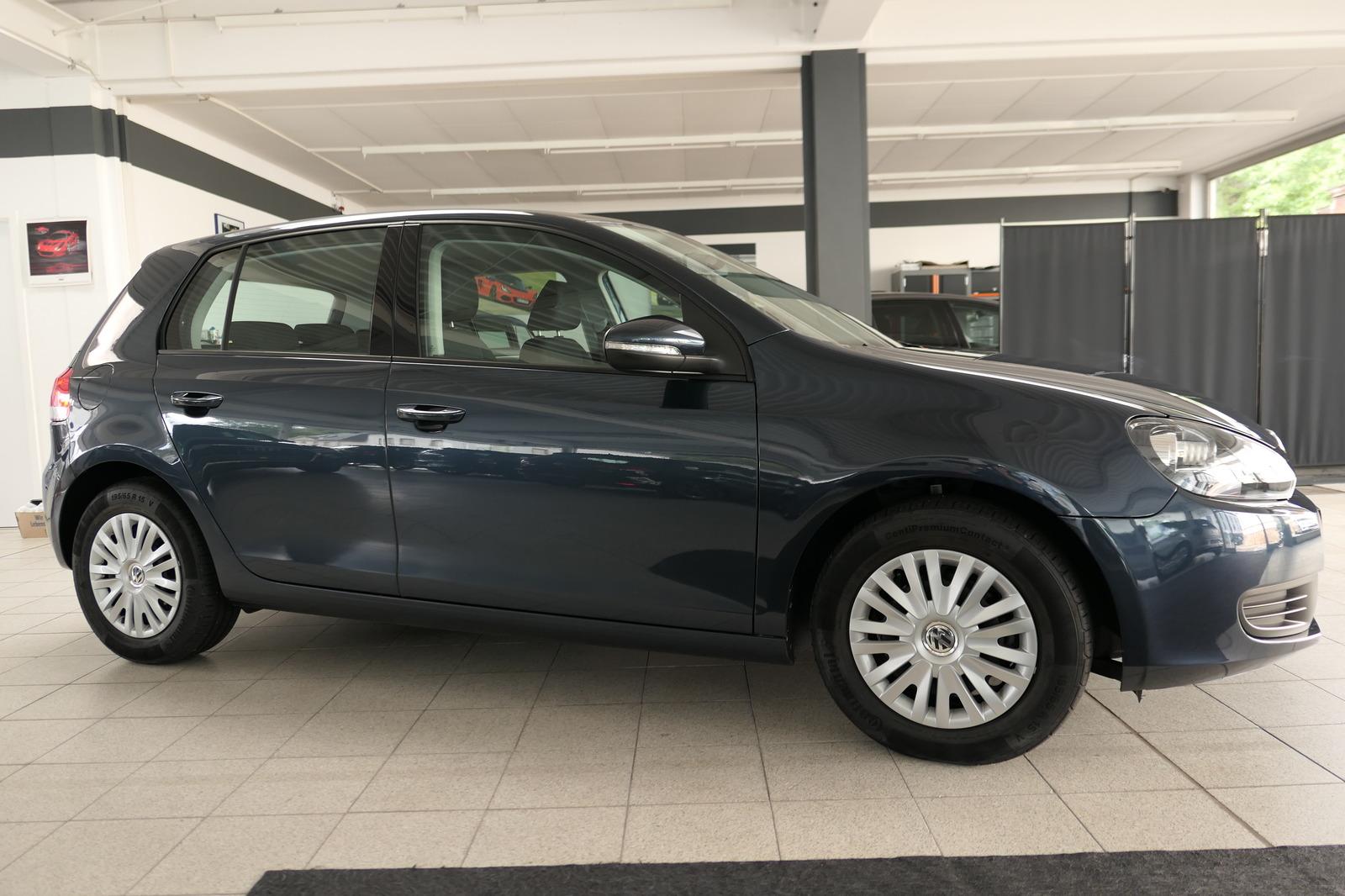 Volkswagen Golf VI  orig. 59900 km! Zahnriemen neu! 1.Hand!