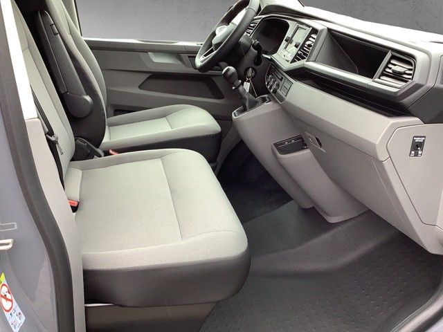 Fahrzeugabbildung Volkswagen T6.1 Transporter TDI Kasten SHZ AHK RFK GRA KLIM