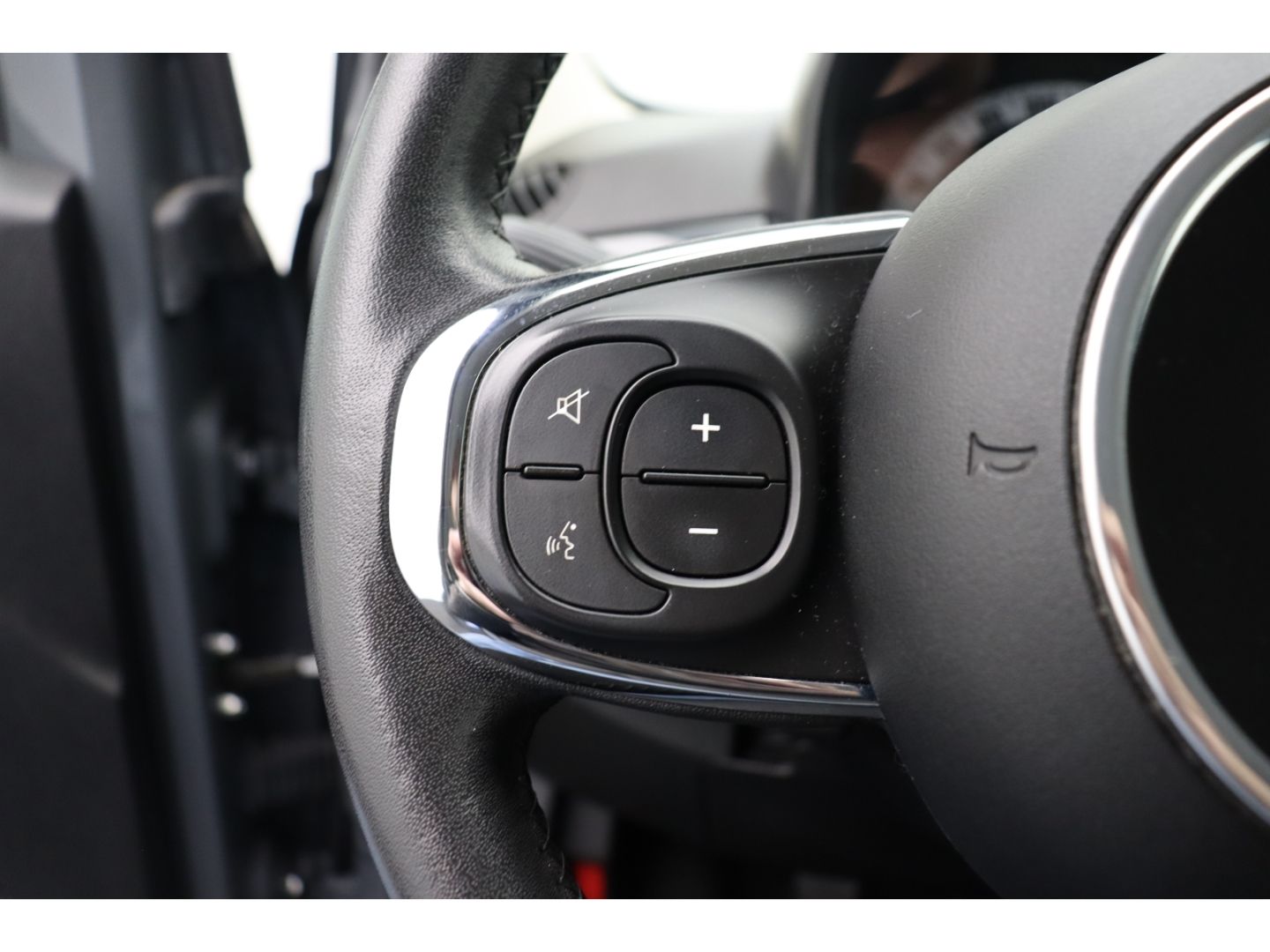 Fahrzeugabbildung Fiat 500 1.2 Pop Star Einparkhilfe, Bluetooth,