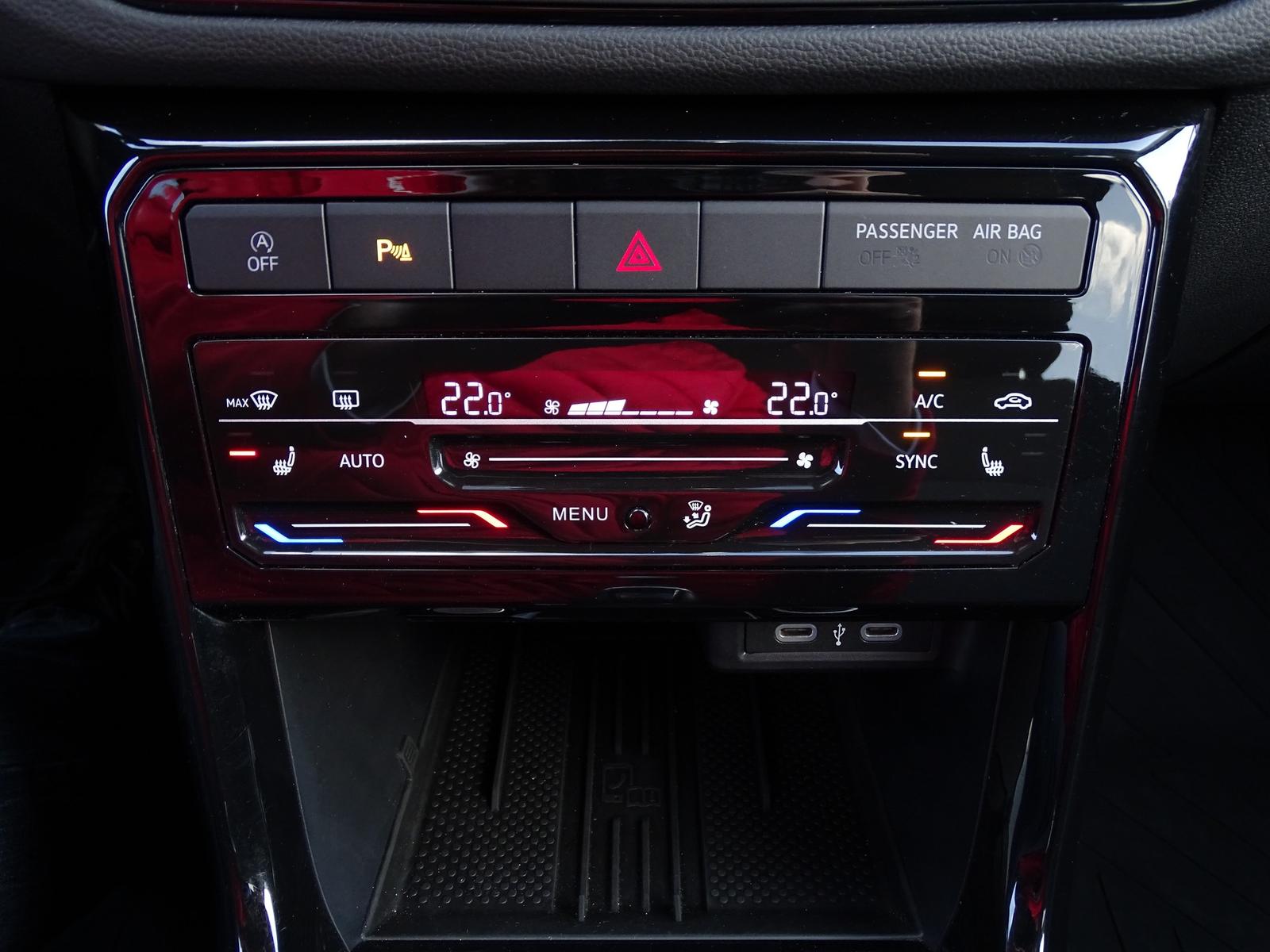 Volkswagen T-Cross 1.0 TSI DSG LED ACC Kamera