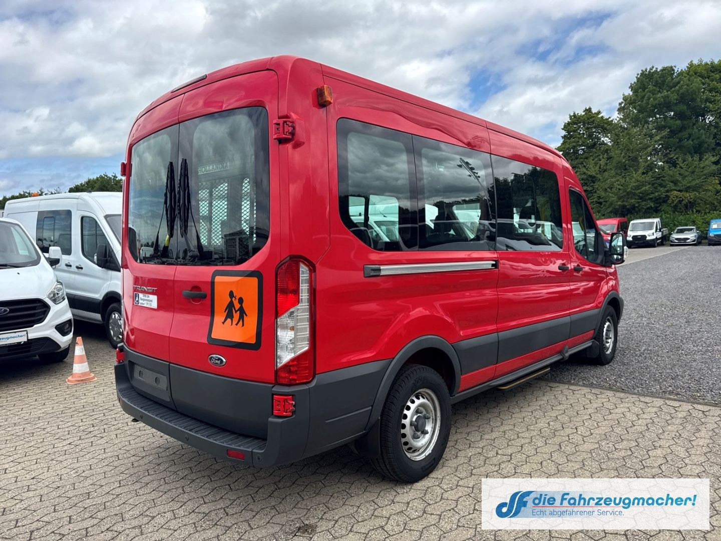 Fahrzeugabbildung Ford Transit Kombi 350 L3 Trend 2.2 TDCi *4371 *KLIMA