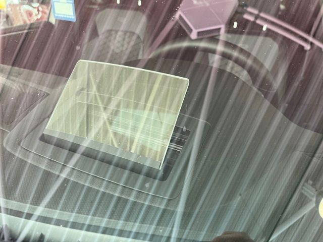 Fahrzeugabbildung Volkswagen Tiguan Allspace 2.0 TSI DSG R-LINE AHK PANO KAME