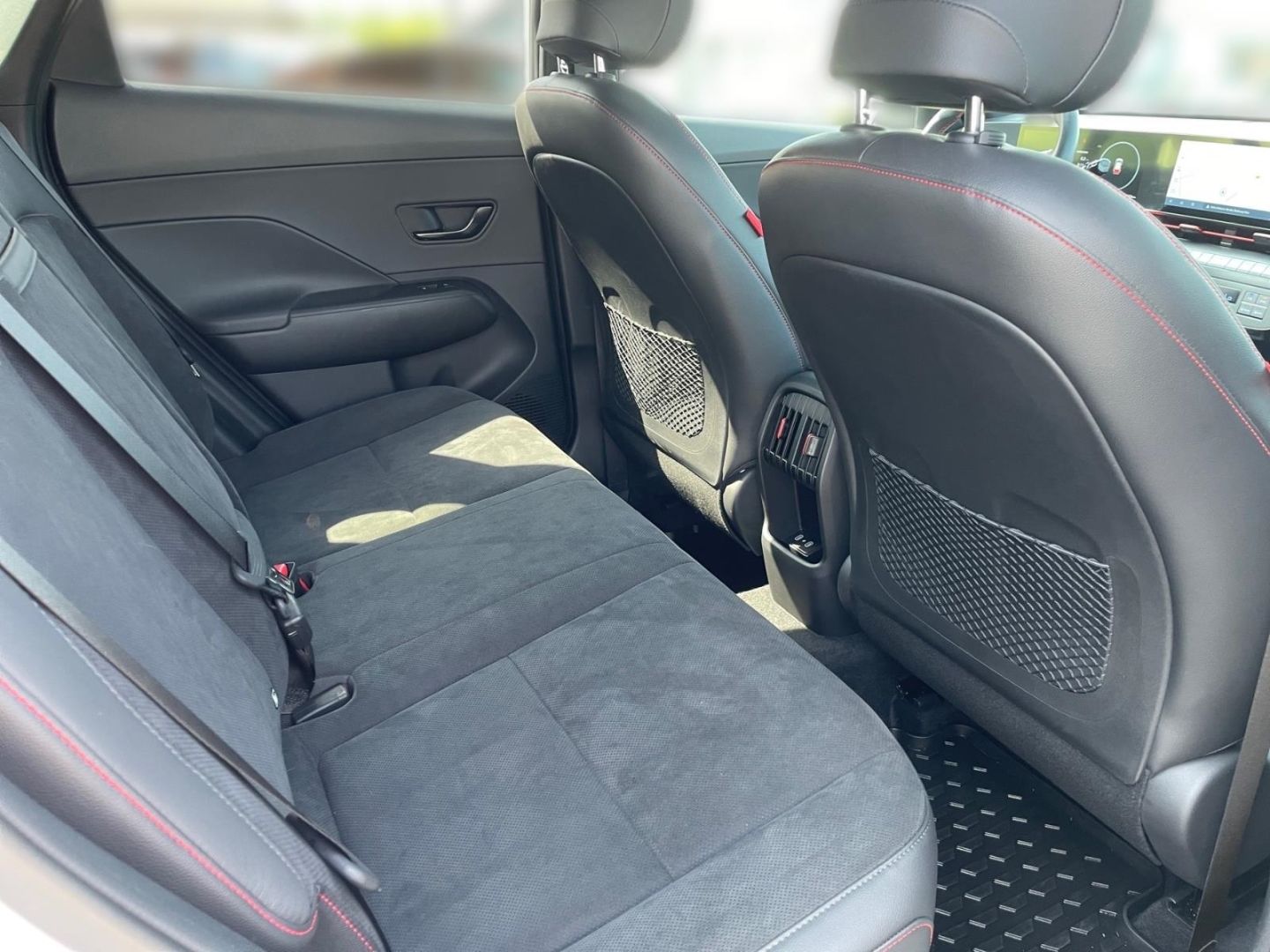 Fahrzeugabbildung Hyundai KONA 1.6T N-Line 4WD Ultimate Schiebedach Anhäng