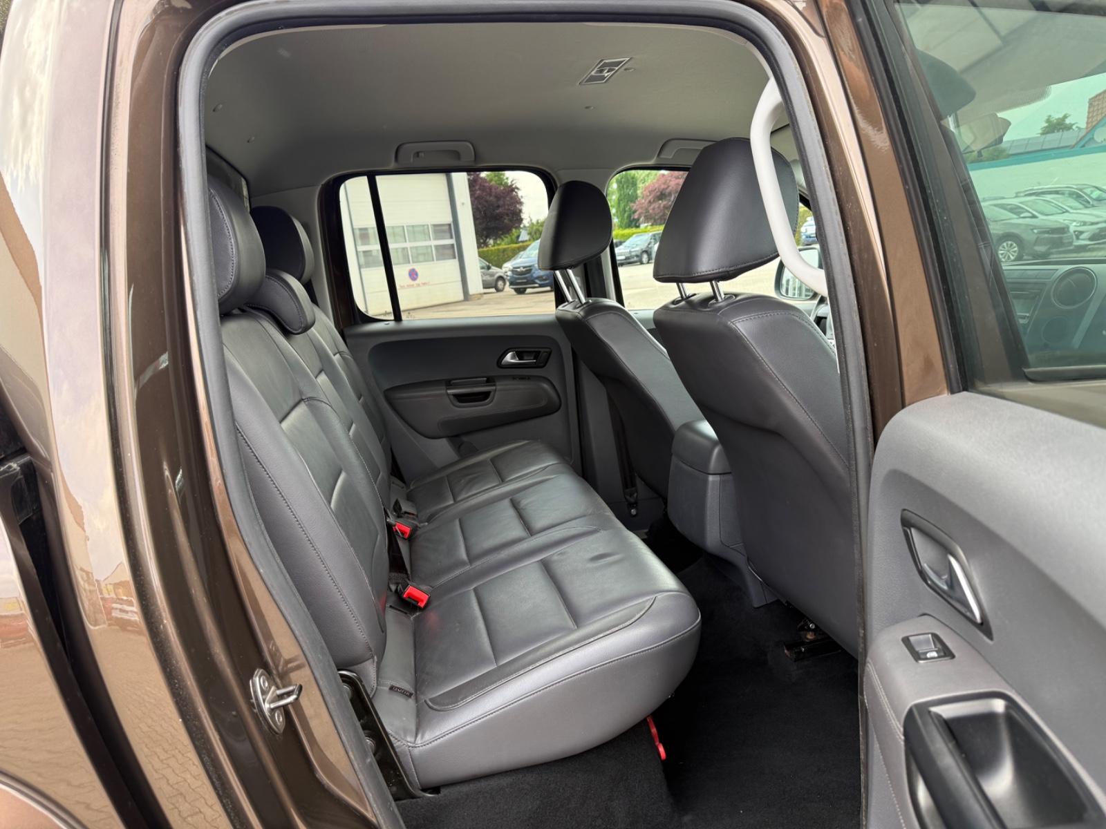 Volkswagen Amarok 2.0 TDI 163 ch • 4Motion • Highline • Cuir • Hard-Top • Attelage