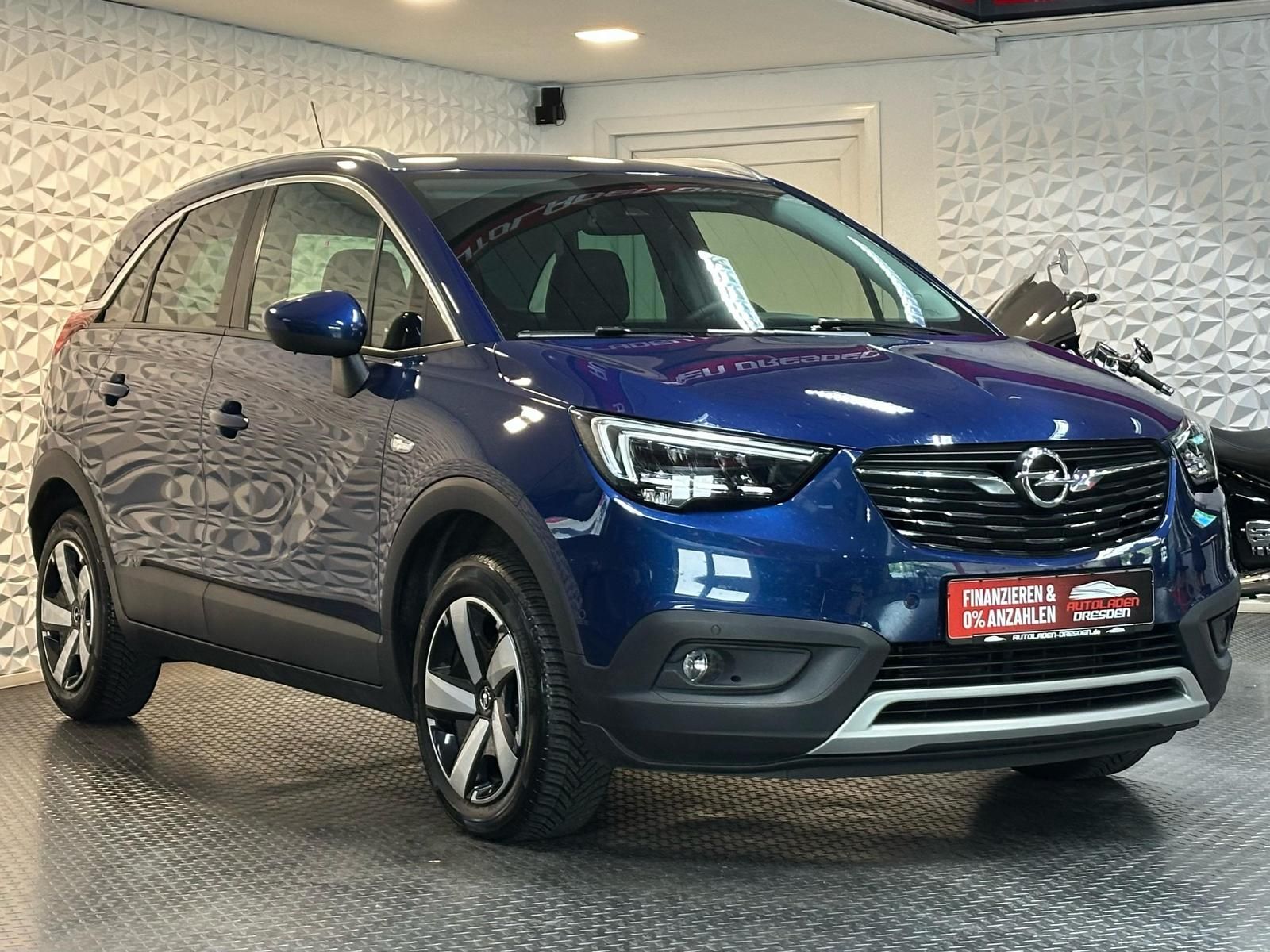 OPEL Crossland X 1.2 ULTIMATE LED#SHZ#LH#TEMP#NAV#HUD - Image 2