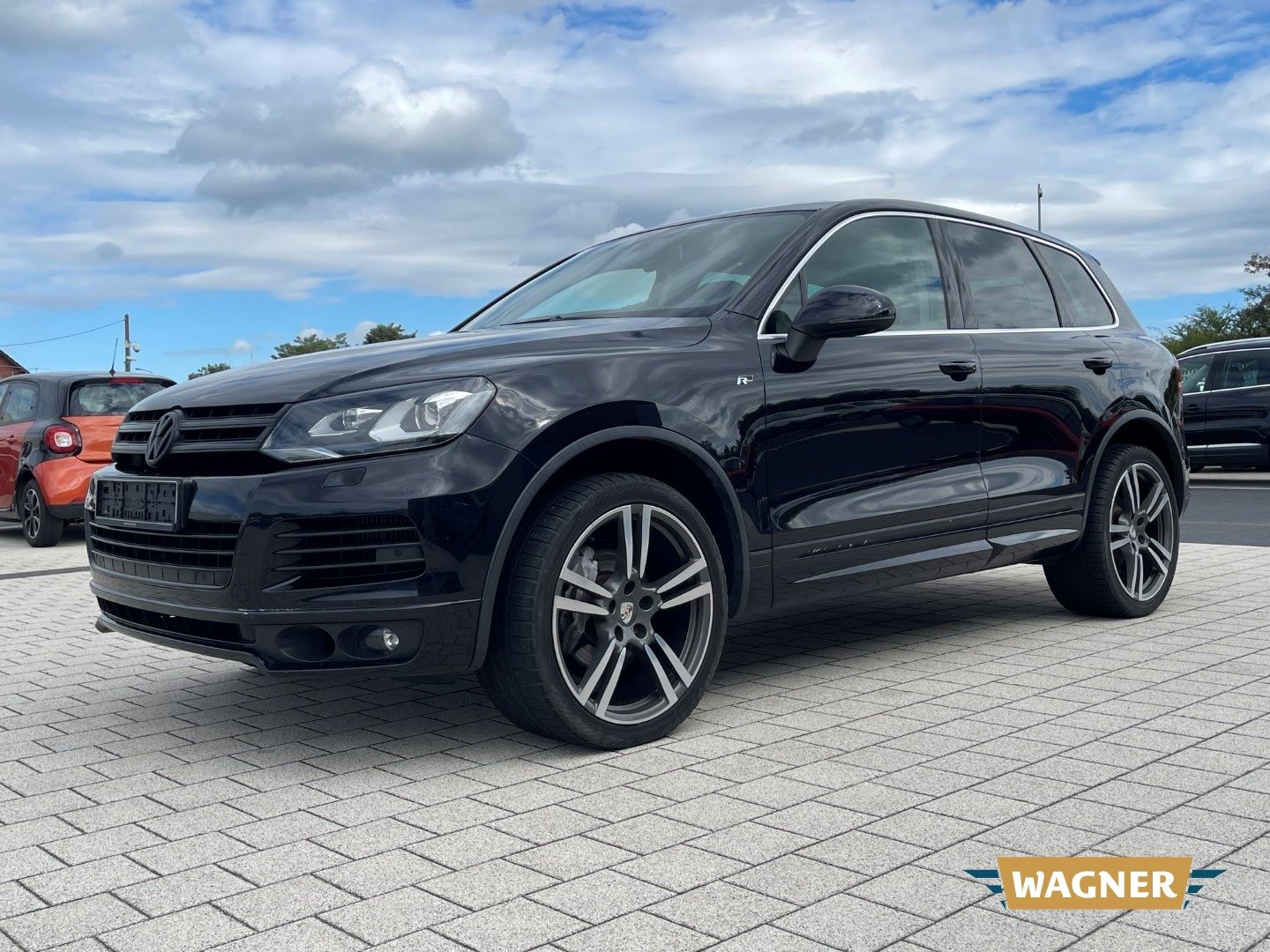 Fahrzeugabbildung Volkswagen Touareg V6 TDI  3.0 R-Line kein Abstandsregeltem