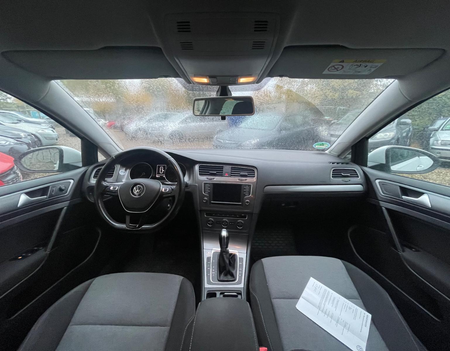 Volkswagen Golf 2015 — photo 13