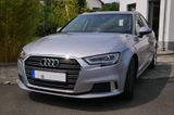 Audi A3 Sportback 1.5 TFSI cod, AHK, Virtual Cockpit - Audi A3: 5v
