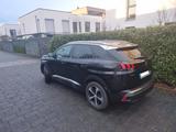 Peugeot 3008 1.Hand TÜV 11/26 LED. SHZ. Zahnriemen neu - Peugeot 3008 in Freiburg