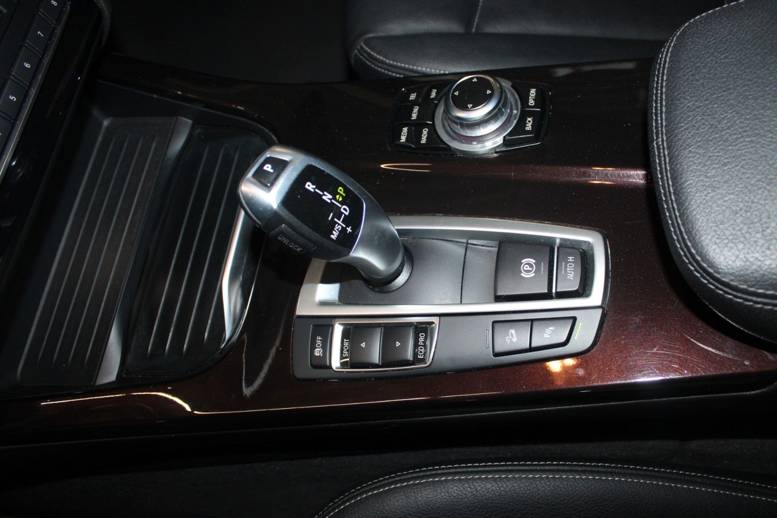 Fahrzeugabbildung BMW X3 xDrive28i xLine Aut. AHK HUD LEDER STDHZ uvm.