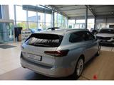 Skoda Superb Combi 2.0 TDI 110kW L&K Standheizung/AHK/ - silberne Skoda Superb