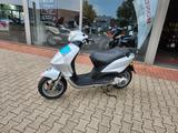 Piaggio Fly 125 - PIAGGIO 125