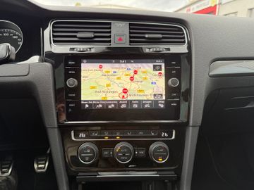 Volkswagen Golf VII Variant IQ+LED+APP+ACC+LkHz+Pano