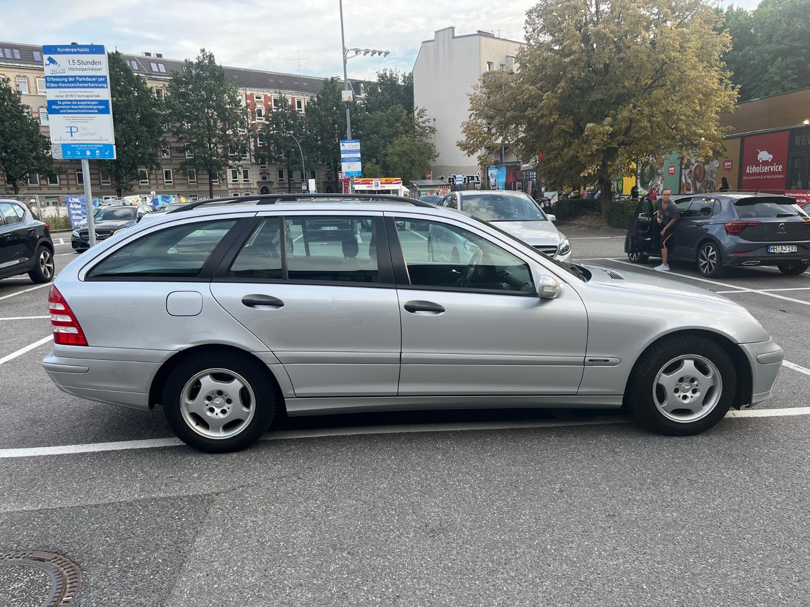 Mercedes-Benz C180 2005 — photo 5