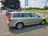 Volvo V70 D4 Motor 181 PS mit AHK - Volvo V70: 4d