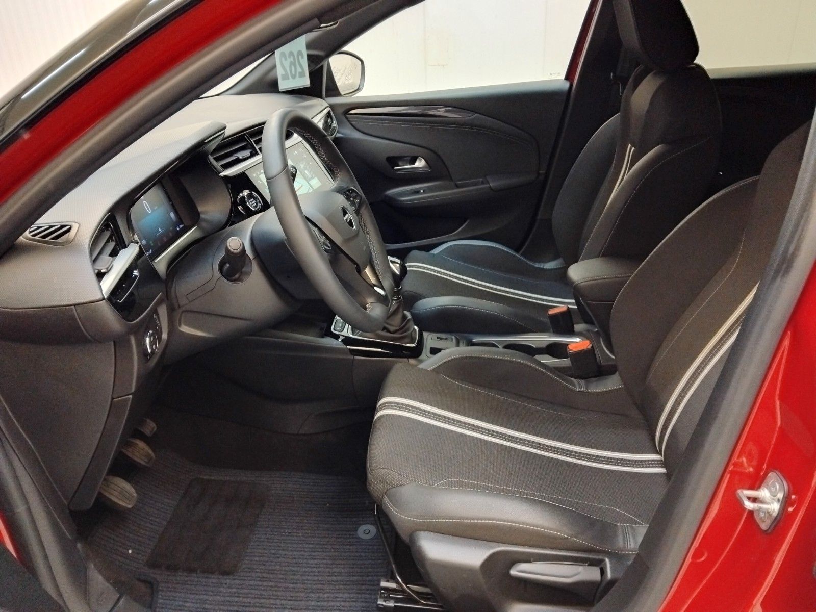 Opel Corsa (02/2025, Benzin)