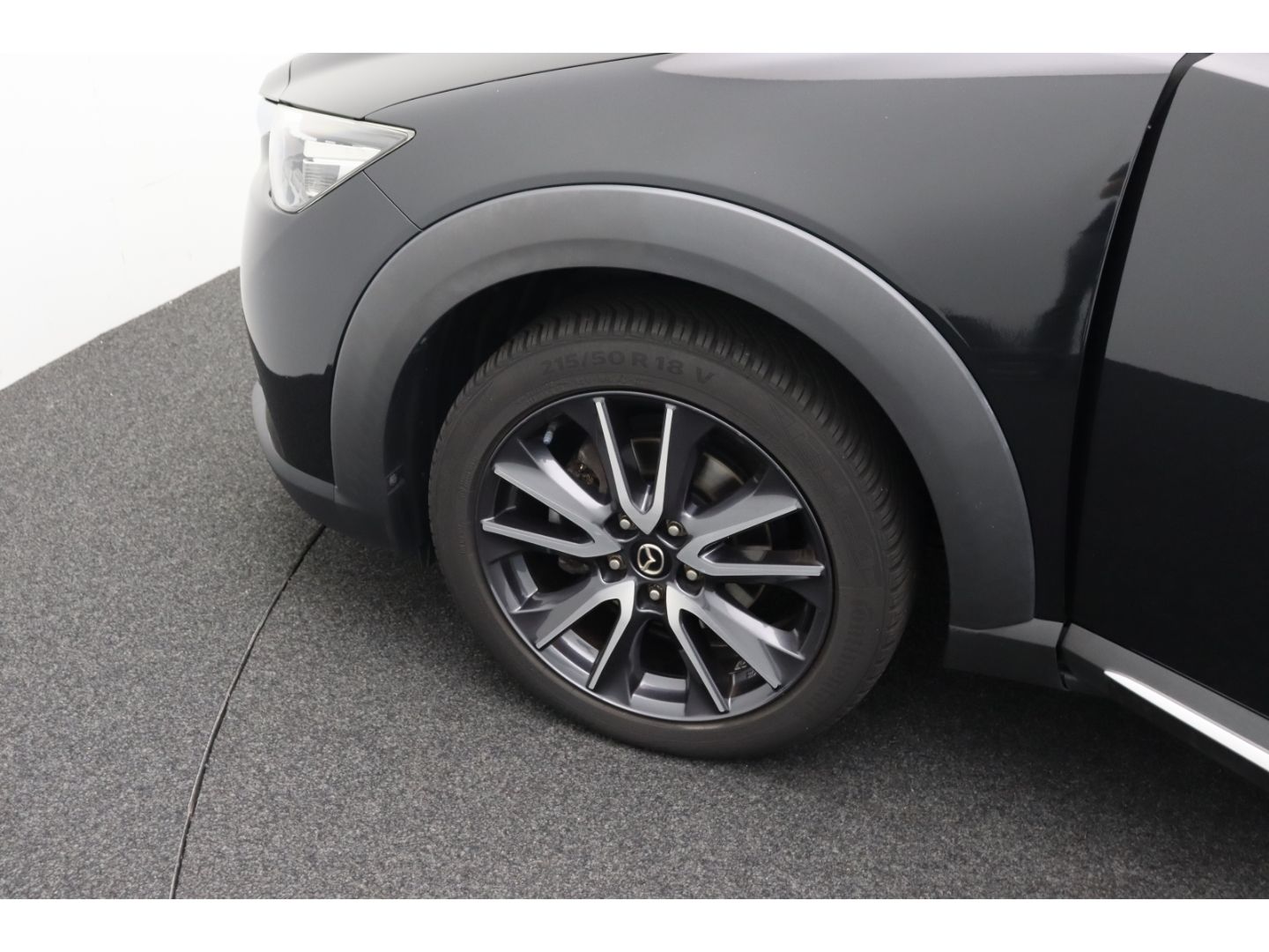 Fahrzeugabbildung Mazda CX-3 Sports-Line AWD Navi ACC Bose Soundsystem