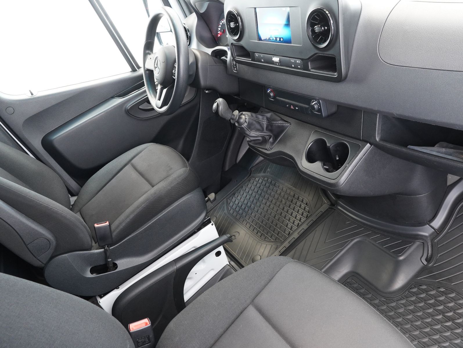 Fahrzeugabbildung Mercedes-Benz Sprinter III Kasten 311 CDI MAXI HOCH/LANG 4.325